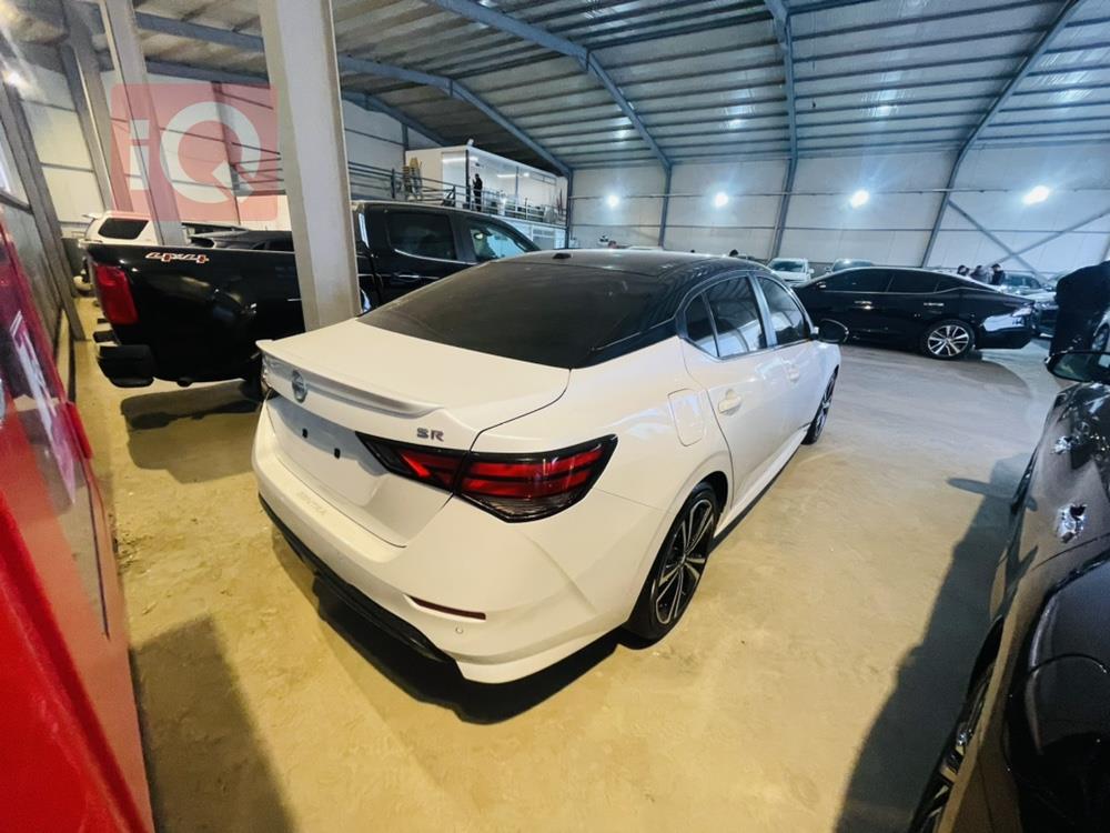 نيسان سنترا